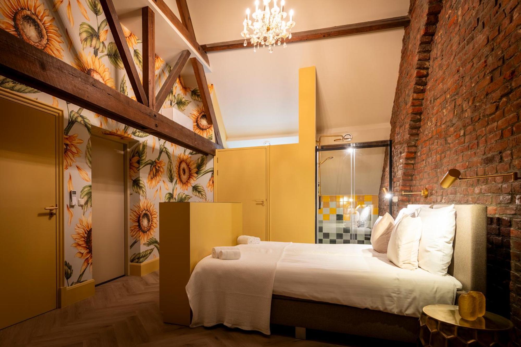 Landgoed Kasteel Limbricht Bed & Breakfast Exterior photo